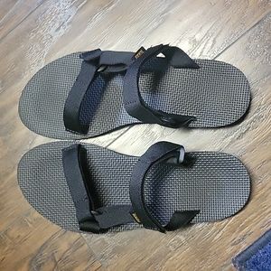 Black Teva sandals